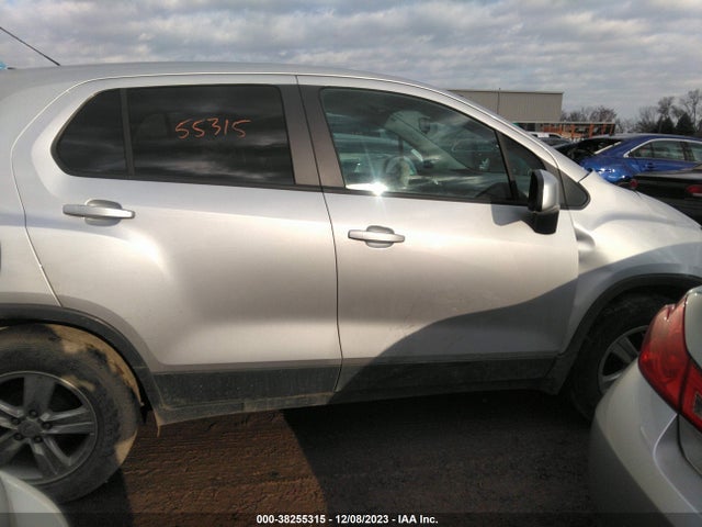 Chevrolet TRAX LS 2019 3GNCJKSB5KL321680 Image 13