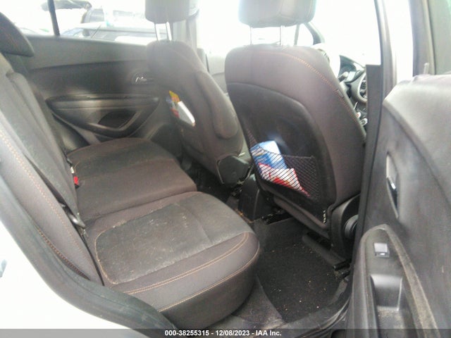 Chevrolet TRAX LS 2019 3GNCJKSB5KL321680 Image 8