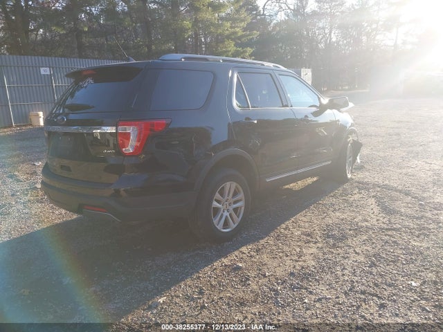 2019 FORD EXPLORER XLT VIN: 1FM5K8D85KGA75068