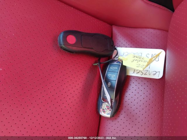 WP0CA2A8XES121429 Porsche Boxster