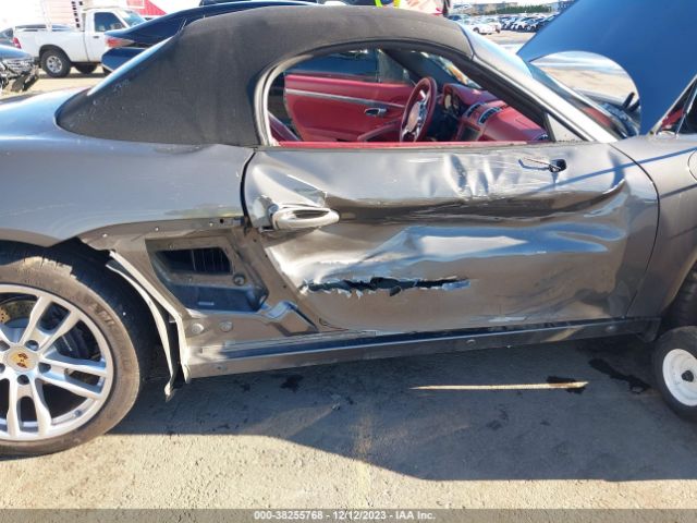 WP0CA2A8XES121429 Porsche Boxster