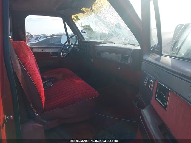 1983 CHEVROLET C10 VIN: 1GCDC14H2DS142665