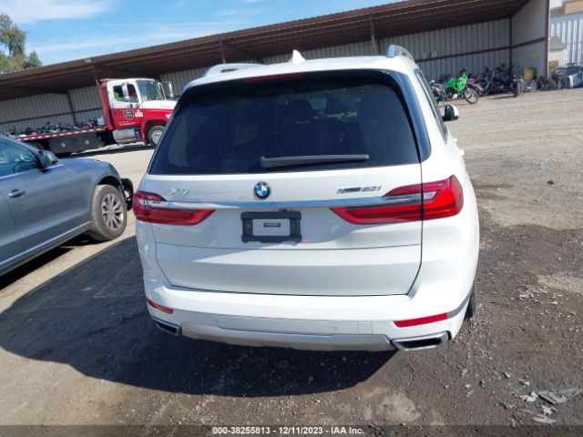 5UXCX4C55KLS38286 BMW X7 Xdrive50i