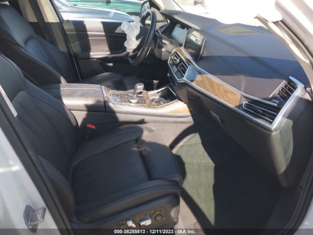 5UXCX4C55KLS38286 BMW X7 Xdrive50i