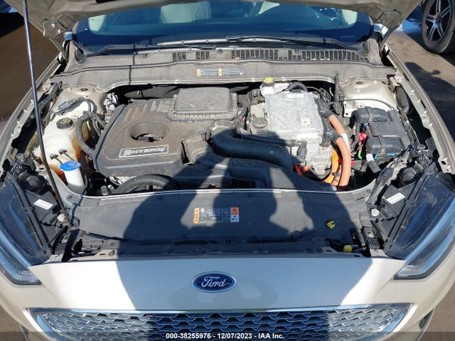 Ford Fusion Hybrid Titanium 2019 3FA6P0RU8KR153486 Image 10
