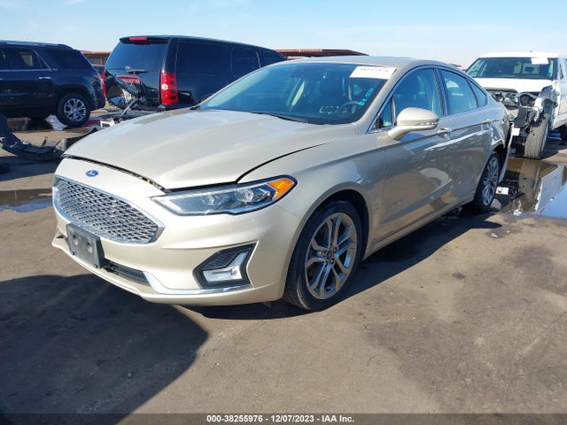 Ford Fusion Hybrid Titanium 2019 3FA6P0RU8KR153486 Image 2