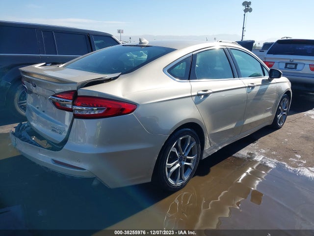 Ford Fusion Hybrid Titanium 2019 3FA6P0RU8KR153486 Image 4