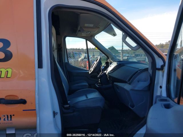 1FTNR2CMXFKA85707 Ford Transit-250