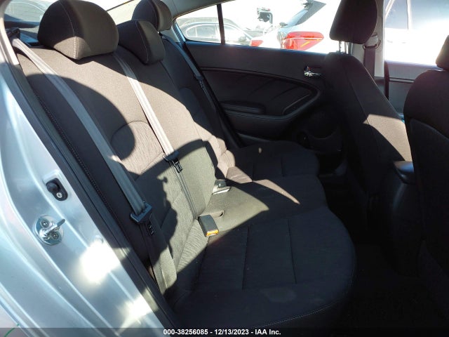 KIA FORTE LX 2016 KNAFK4A67G5580730 Image 8