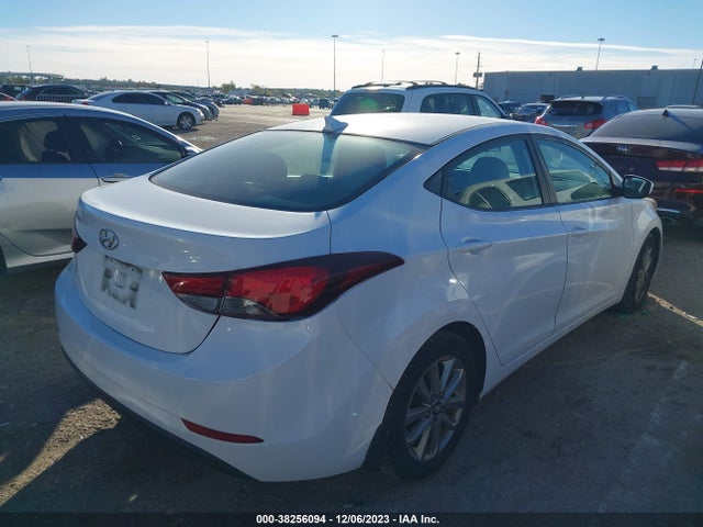 2015 HYUNDAI ELANTRA SE VIN: 5NPDH4AE9FH611653