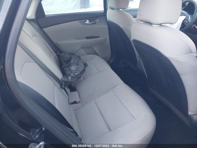 KIA Forte Lxs 2019 3KPF24ADXKE066305 Image 8