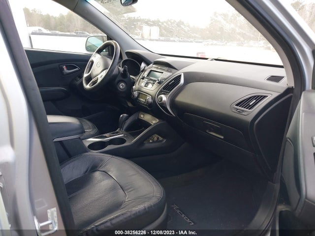 2012 HYUNDAI TUCSON LIMITED VIN: KM8JU3AC6CU498913