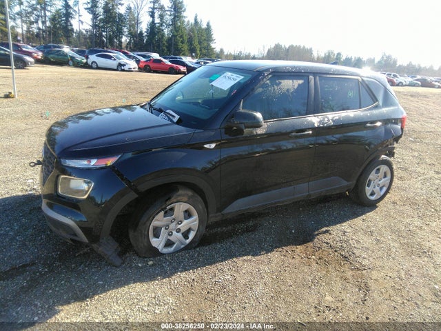 Hyundai Venue Se 2020 KMHRB8A33LU027355 Image 2