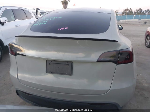 2020 TESLA MODEL Y LONG RANGE DUAL MOTOR ALL-WHEEL DRIVE VIN: 5YJYGDEE8LF050290