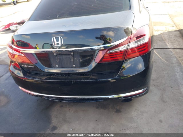 Honda ACCORD LX 2016 1HGCR2F3XGA093048 Image 16