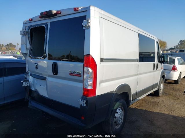2022 RAM PROMASTER 1500 3C6LRVAGXNE105369 Photo 3
