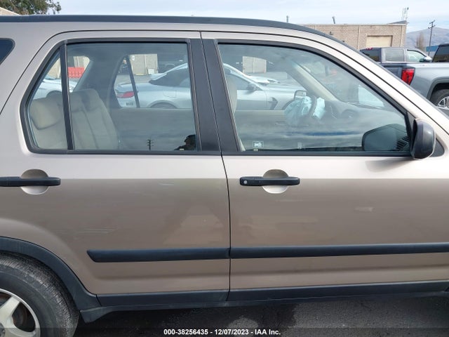 2005 HONDA CR-V LX VIN: JHLRD68565C019983