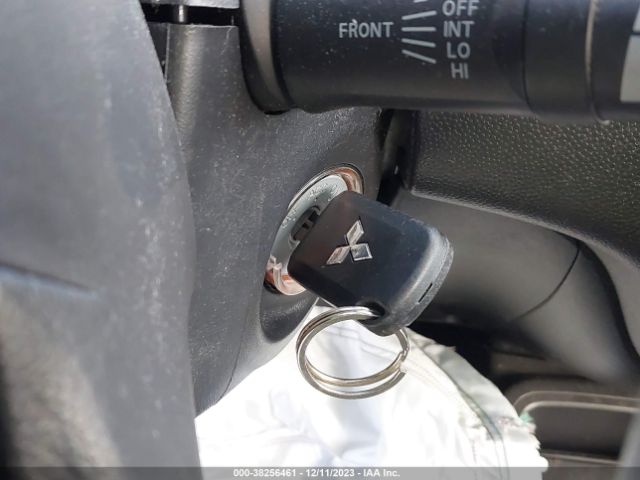 ML32F3FJ0JHF13718 Mitsubishi Mirage G4 Es