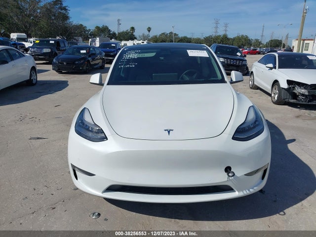 2020 TESLA MODEL Y LONG RANGE DUAL MOTOR ALL-WHEEL DRIVE VIN: 5YJYGDEE3LF038869