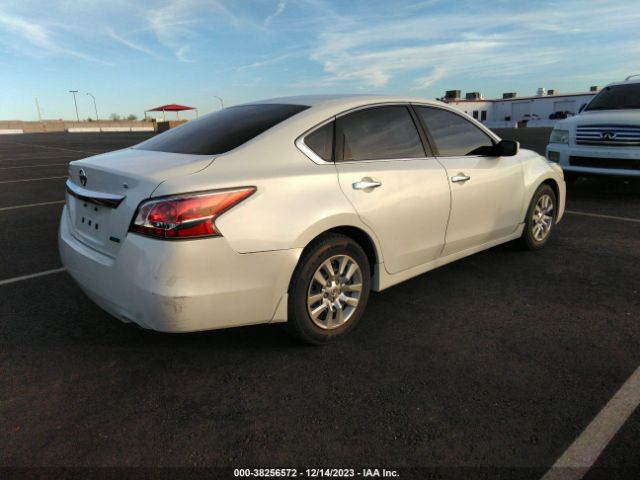 1N4AL3AP0EN372785 Nissan Altima 2.5 S