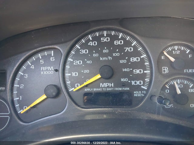 2001 CHEVROLET SILVERADO 1500 LS VIN: 1GCEK19T41E143315