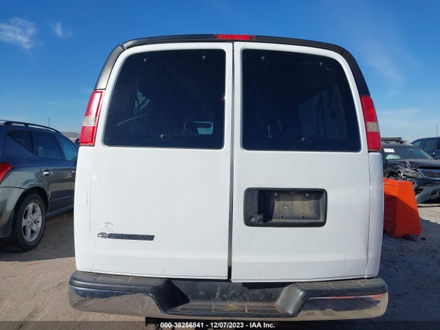 Chevrolet Express Passenger Ls 2016 1GAZGNFF0G1251027 Image 16