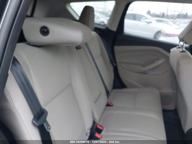 2019 FORD ESCAPE SE VIN: 1FMCU9GD8KUB11370