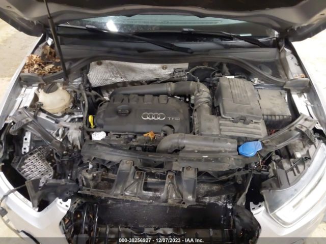 WA1EFCFS8FR008084 Audi Q3 2.0t Premium Plus