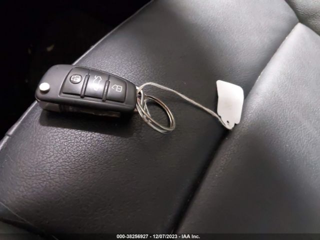 WA1EFCFS8FR008084 Audi Q3 2.0t Premium Plus
