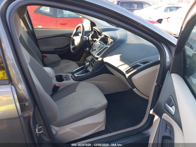 2013 FORD FOCUS SE VIN: 1FADP3F24DL189026