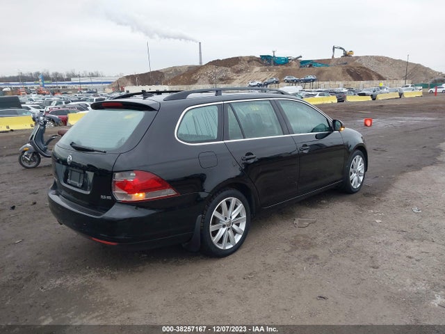 2013 VOLKSWAGEN JETTA SPORTWAGEN 2.5L SE VIN: 3VWPP7AJ2DM693650