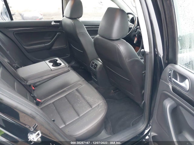 2013 VOLKSWAGEN JETTA SPORTWAGEN 2.5L SE VIN: 3VWPP7AJ2DM693650