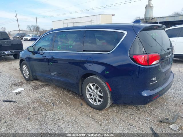 2017 CHRYSLER PACIFICA 2C4RC1DG2HR759973 Photo 2