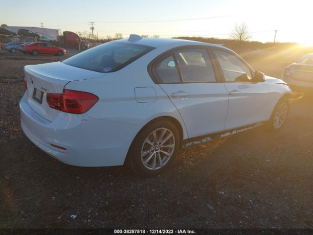 WBA8E1G58JNU90197 BMW 320i