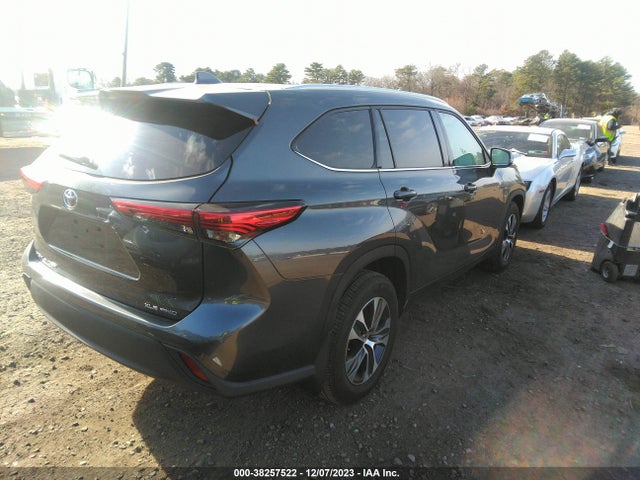 2020 TOYOTA HIGHLANDER XLE VIN: 5TDHZRBH1LS033476