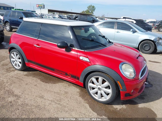 2007 MINI COOPER S WMWMF73587TL91923 Photo 0