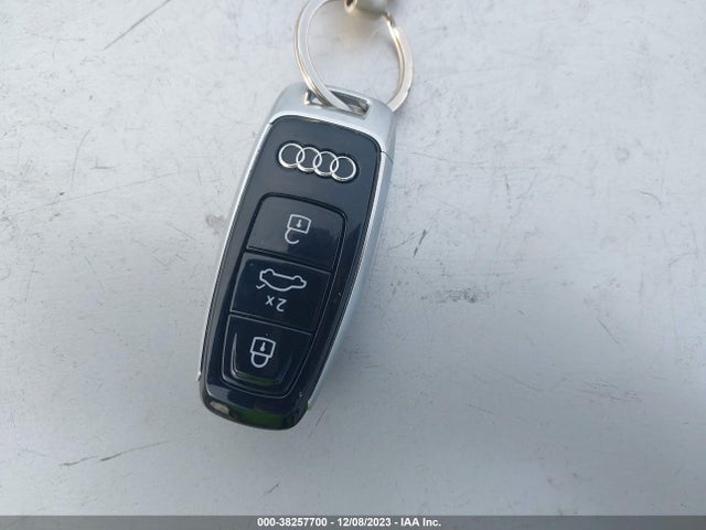 2023 AUDI S7 SPORTBACK WAUSFBF28PN078824 Photo 10