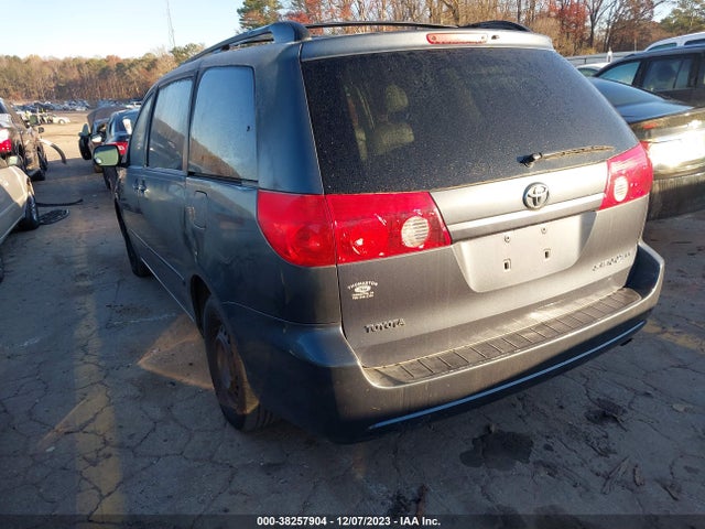 2010 TOYOTA SIENNA LE VIN: 5TDKK4CC9AS314759