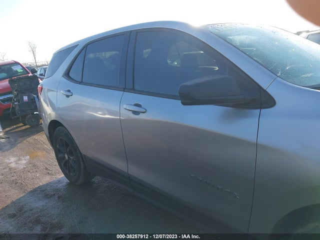 Chevrolet EQUINOX LS 2018 3GNAXHEV0JS566261 Image 13