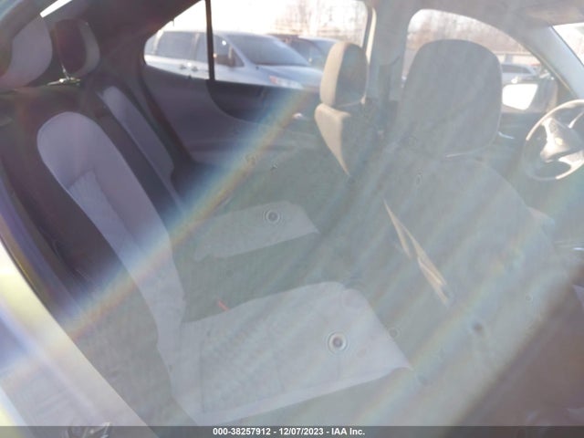 Chevrolet EQUINOX LS 2018 3GNAXHEV0JS566261 Image 8