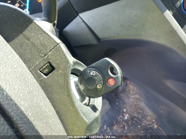 2017 FORD ESCAPE SE VIN: 1FMCU0GD0HUF02632