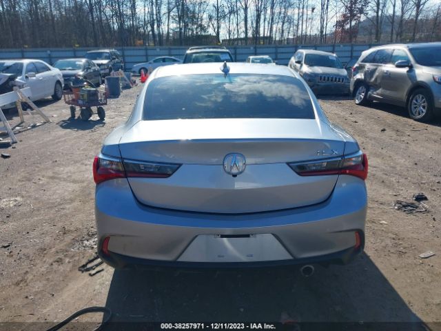 19UDE2F75NA001361 Acura Ilx Premium Package