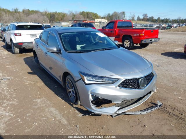 19UDE2F75NA001361 Acura Ilx Premium Package