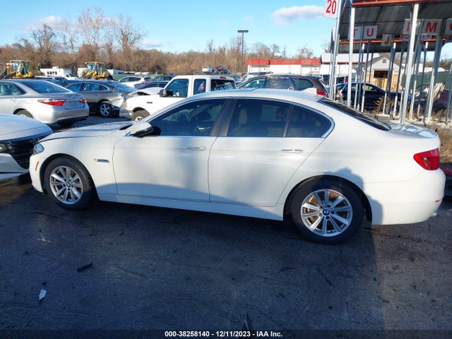 BMW 528i Xdrive 2014 WBA5A7C50ED615325 Image 14