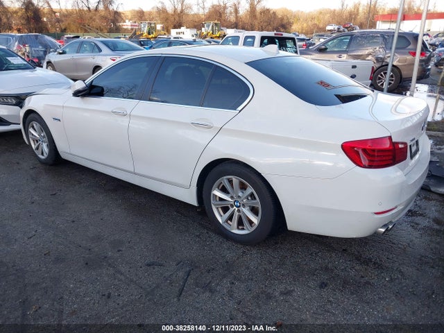 BMW 528i Xdrive 2014 WBA5A7C50ED615325 Image 3