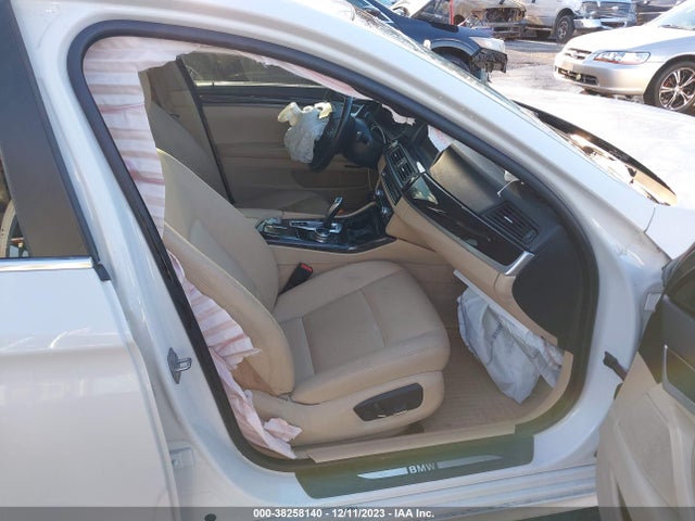 WBA5A7C50ED615325 BMW 528i Xdrive