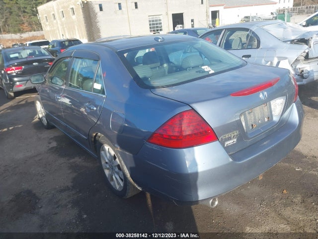 2007 HONDA ACCORD 3.0 EX VIN: 1HGCM66527A052159