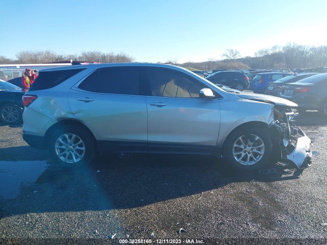 Chevrolet EQUINOX LT 2018 3GNAXSEV2JS588579 Image 13