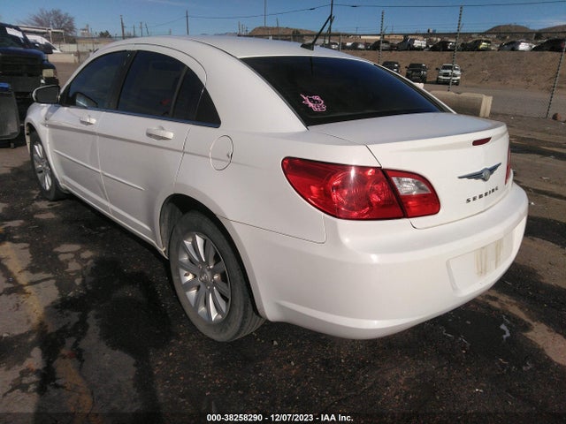 2010 CHRYSLER SEBRING LIMITED VIN: 1C3CC5FD0AN192301