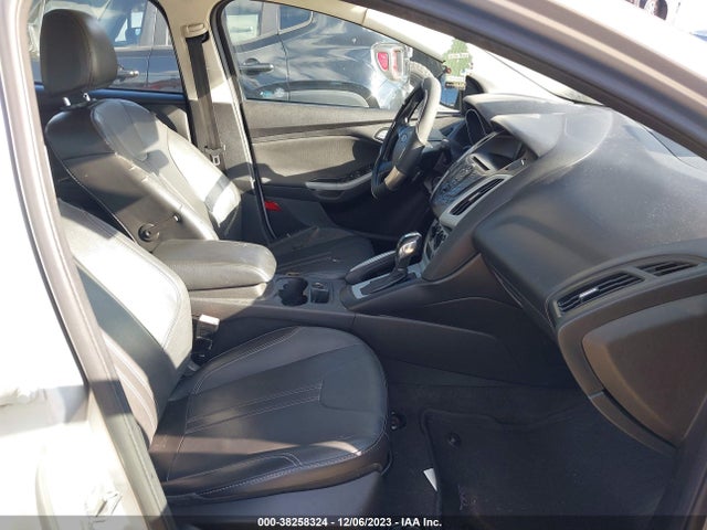 2013 FORD FOCUS SE VIN: 1FADP3K2XDL227655